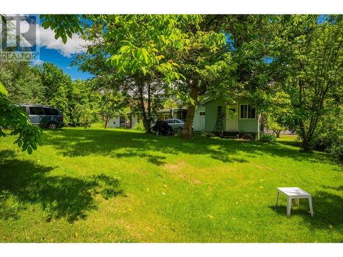 1912 Makayev  Road, Castlegar, BC - Outdoor