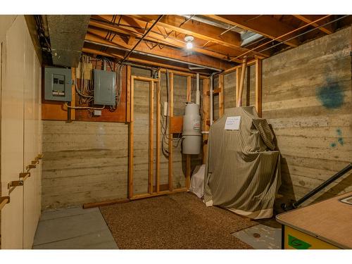 1912 Makayev Road, Castlegar, BC - Indoor Photo Showing Basement