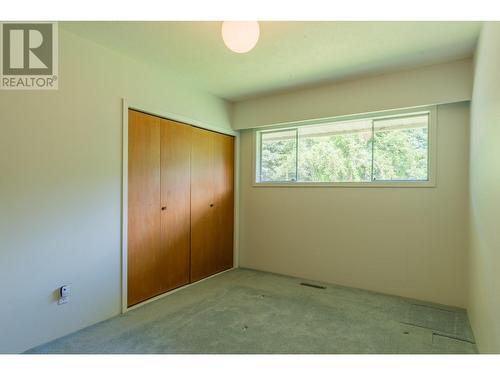 1912 Makayev  Road, Castlegar, BC - Indoor Photo Showing Other Room