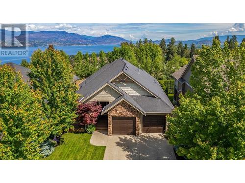 558 Gowen Place, Kelowna, BC - Outdoor With Body Of Water With View