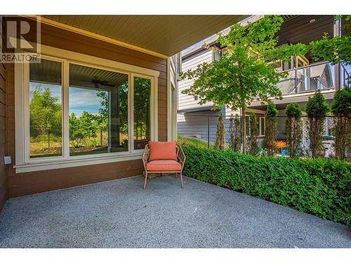 558 Gowen Place, Kelowna, BC - Outdoor With Deck Patio Veranda With Exterior