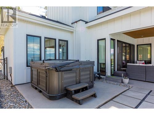 5711 Jasper Way, Kelowna, BC - Outdoor With Deck Patio Veranda With Exterior