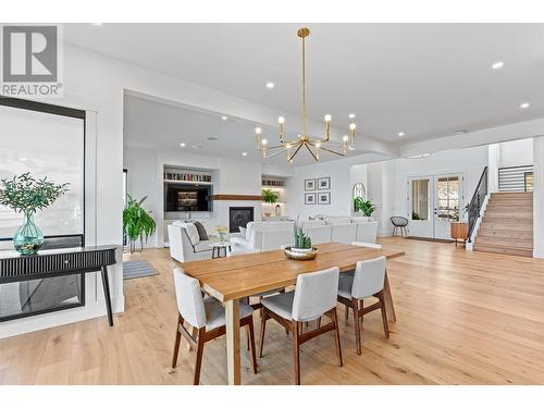 5711 Jasper Way, Kelowna, BC - Indoor Photo Showing Dining Room