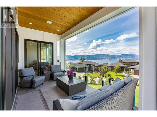 5711 Jasper Way, Kelowna, BC - Outdoor With Deck Patio Veranda With Exterior