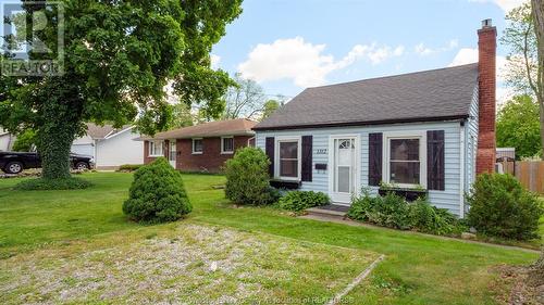 1312 Torquay Drive, Kingsville, ON - Outdoor With Facade