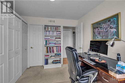 122 Marshfield Street, Ottawa, ON - Indoor Photo Showing Office