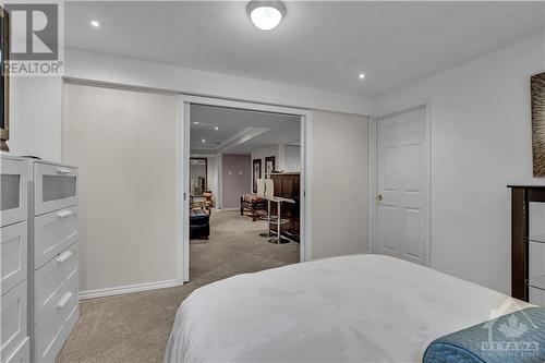 122 Marshfield Street, Ottawa, ON - Indoor Photo Showing Bedroom