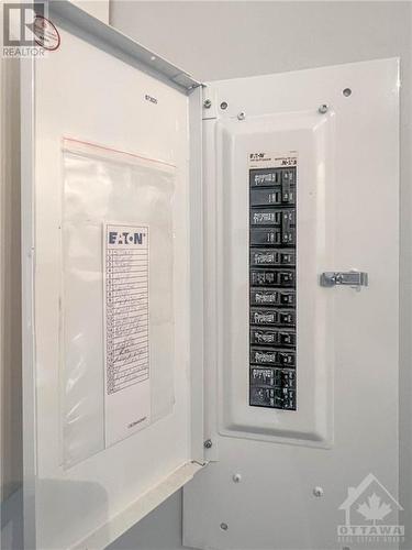 2000 Jasmine Crescent Unit#718, Ottawa, ON - Indoor Photo Showing Bathroom