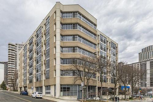 66 Bay Street S|Unit #413, Hamilton, ON 