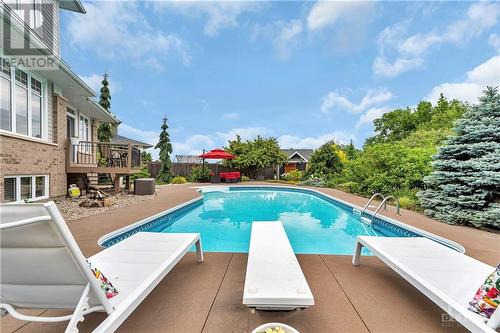 15 Marwood Court, Ottawa, ON - Outdoor With In Ground Pool