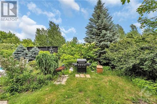 15 Marwood Court, Ottawa, ON - Outdoor