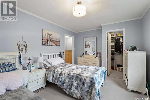 702 715 Hart Road, Saskatoon, SK - Indoor Photo Showing Bedroom