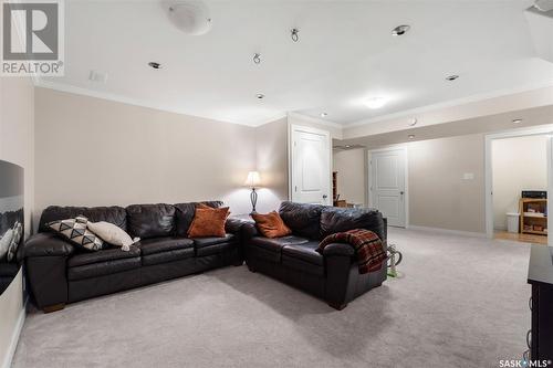 702 715 Hart Road, Saskatoon, SK - Indoor Photo Showing Living Room