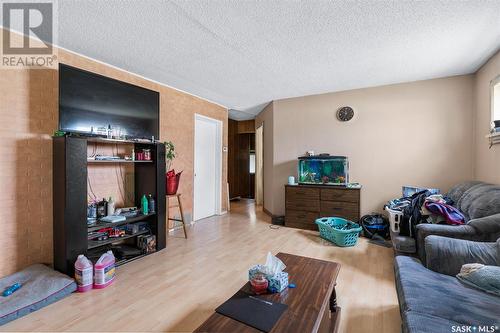 529 Gardner Street, Bruno, SK - Indoor Photo Showing Living Room