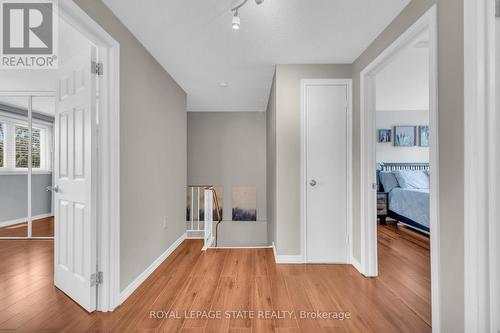 117 Adis Avenue, Hamilton, ON - Indoor Photo Showing Other Room