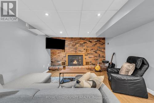 117 Adis Avenue, Hamilton, ON - Indoor With Fireplace