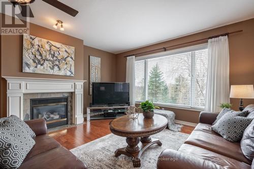 5 Maryheather Crescent, Hamilton, ON - Indoor Photo Showing Living Room With Fireplace