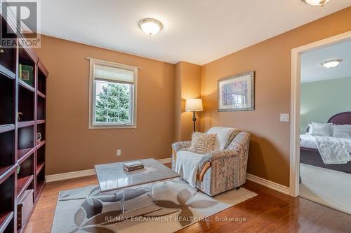 5 Maryheather Crescent, Hamilton, ON - Indoor