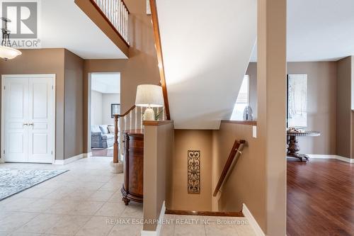 5 Maryheather Crescent, Hamilton, ON - Indoor Photo Showing Other Room