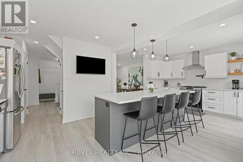 5 Elderwood Drive, St. Catharines, ON - Indoor Photo Showing Kitchen With Upgraded Kitchen