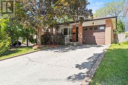 490 TEMPLEMEAD DRIVE  Hamilton, ON L8W 2H2