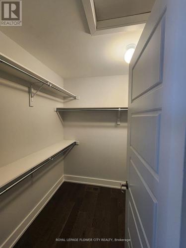 726 Rouncey Road, Ottawa, ON - Indoor With Storage