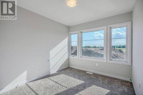 228 Newman Drive, Cambridge, ON - Indoor Photo Showing Other Room