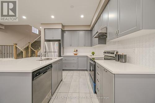 60 Spinland Street, Caledon, ON - Indoor Photo Showing Kitchen With Double Sink With Upgraded Kitchen