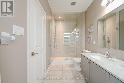 60 Spinland Street, Caledon, ON - Indoor Photo Showing Bathroom