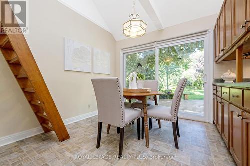 12284 Eighth Line, Halton Hills, ON - Indoor Photo Showing Dining Room