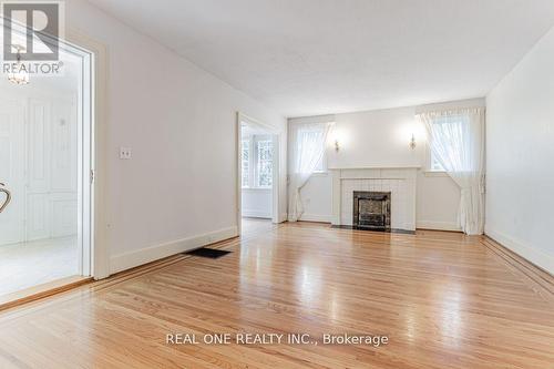 485 Macdonald Road, Oakville, ON - Indoor Photo Showing Living Room With Fireplace