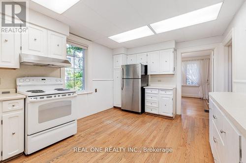 485 Macdonald Road, Oakville (Old Oakville), ON - Indoor Photo Showing Kitchen