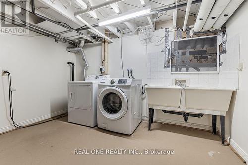 485 Macdonald Road, Oakville (Old Oakville), ON - Indoor Photo Showing Laundry Room