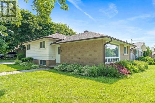 2 Raylawn Crescent, Halton Hills, ON - Outdoor