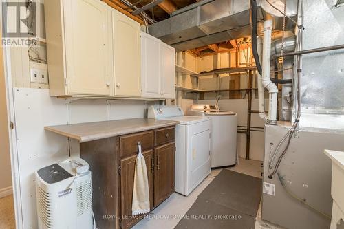 2 Raylawn Crescent, Halton Hills, ON - Indoor Photo Showing Laundry Room