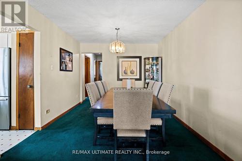4179 Dursley Crescent, Mississauga, ON - Indoor Photo Showing Dining Room