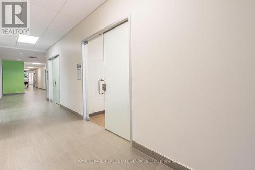 218 - 3075 Hospital Gate, Oakville, ON 