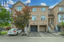 7102 CHATHAM COURT  Mississauga, ON L5N 8R1