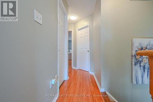 7102 Chatham Court, Mississauga, ON - Indoor Photo Showing Other Room