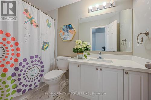7102 Chatham Court, Mississauga, ON - Indoor Photo Showing Bathroom