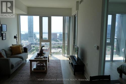 2109 - 158 Front Street E, Toronto, ON - Indoor Photo Showing Living Room