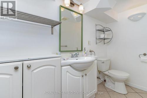 490 Kingston Road, Toronto, ON - Indoor Photo Showing Bathroom