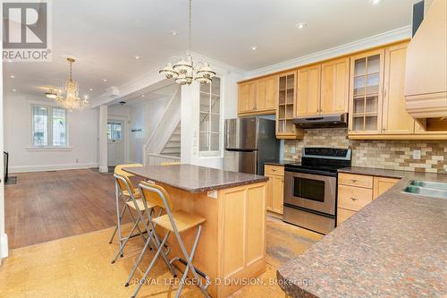 490 Kingston Road, Toronto, ON - Indoor Photo Showing Kitchen With Double Sink