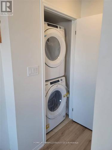 22 Jerome Way, Clarington, ON - Indoor Photo Showing Laundry Room