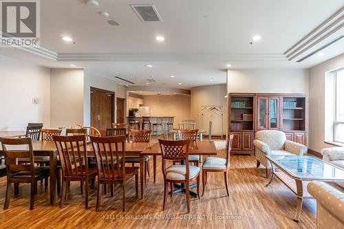 620 - 51 Baffin Court, Richmond Hill, ON - Indoor Photo Showing Dining Room