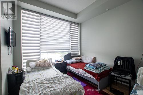 214 - 4700 Highway 7, Vaughan, ON - Indoor Photo Showing Bedroom