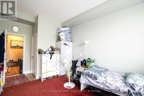 214 - 4700 Highway 7, Vaughan, ON - Indoor Photo Showing Bedroom