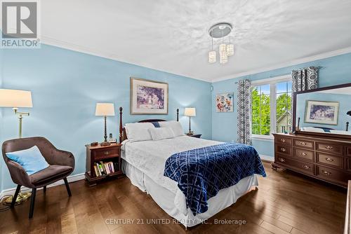 60 - 1020 Parkhill Road W, Peterborough, ON - Indoor Photo Showing Bedroom