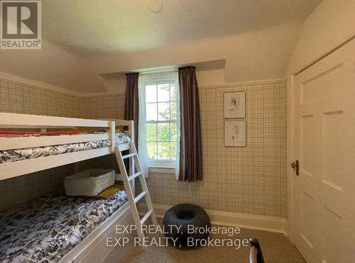 112 Palmer Road, Belleville, ON - Indoor Photo Showing Bedroom