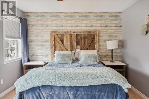 237 Bowen Drive, Peterborough, ON - Indoor Photo Showing Bedroom